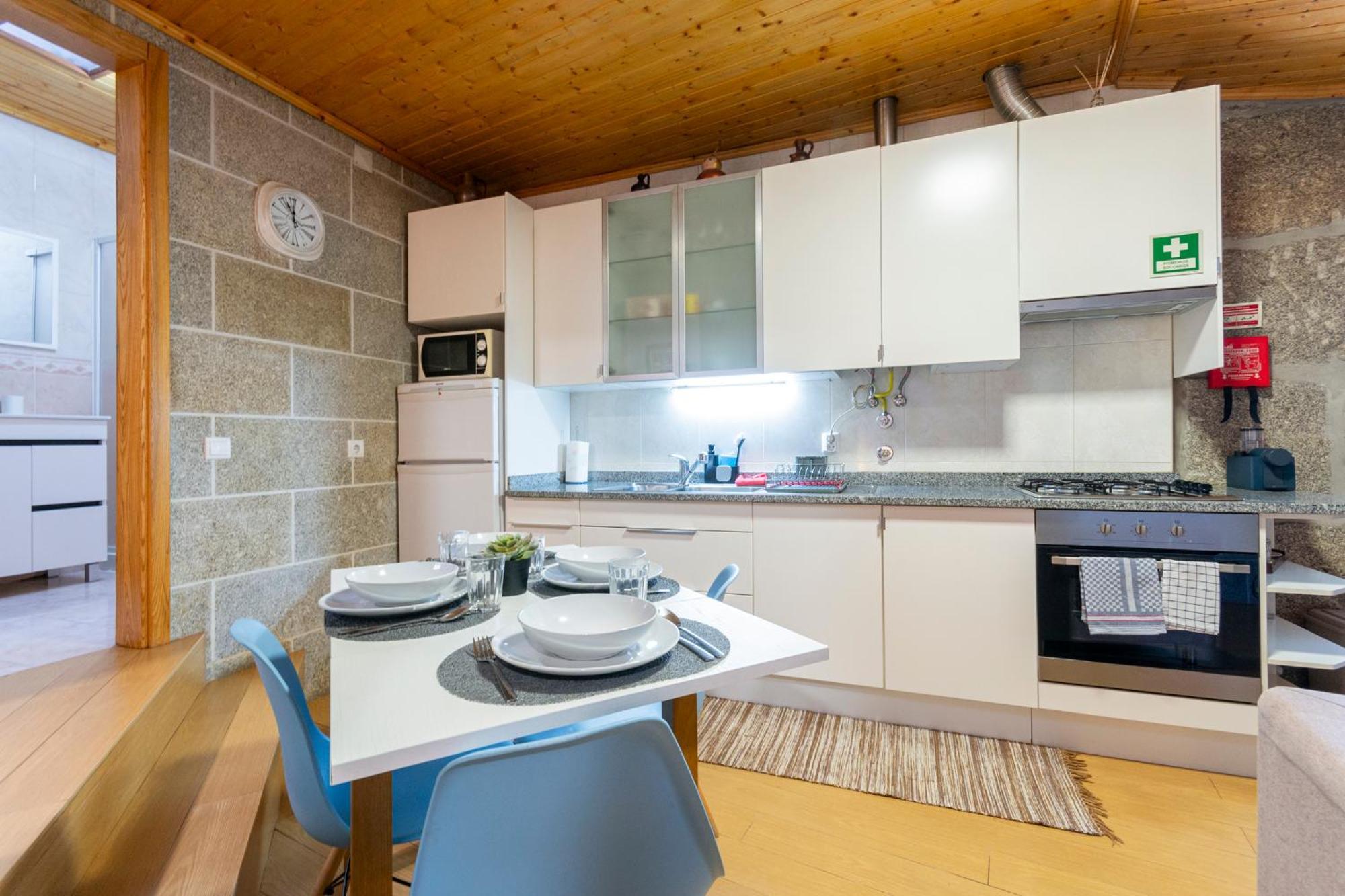 Casa Rustica T2 Com Salamandra E Cozinha - Seia - Serra Da Estrela - Casa Do Loureiro II Exteriör bild