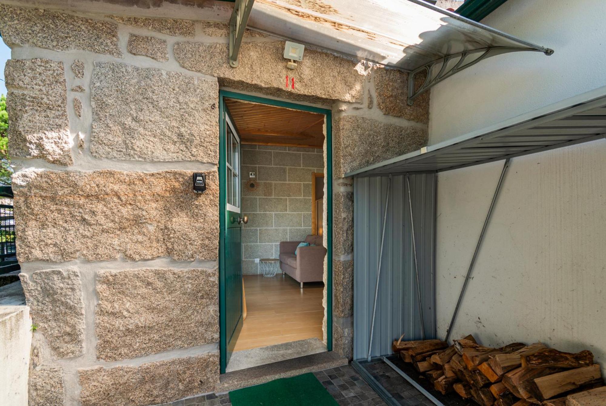 Casa Rustica T2 Com Salamandra E Cozinha - Seia - Serra Da Estrela - Casa Do Loureiro II Exteriör bild